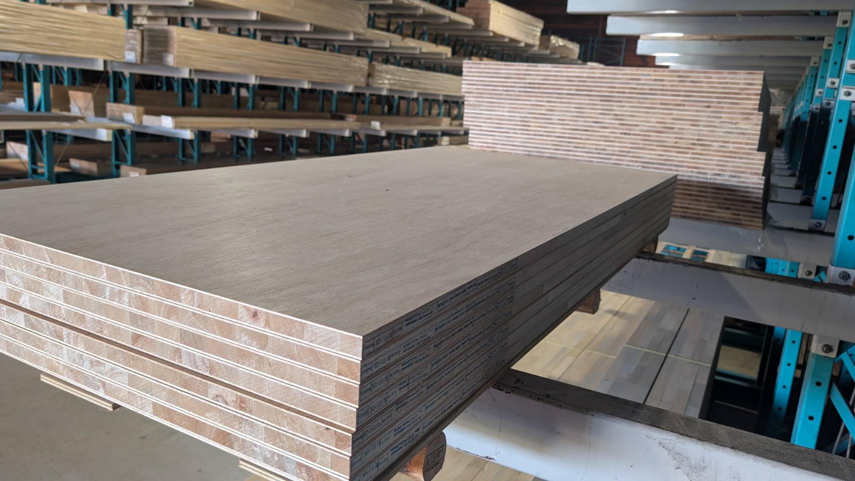 ランバーコア　とは